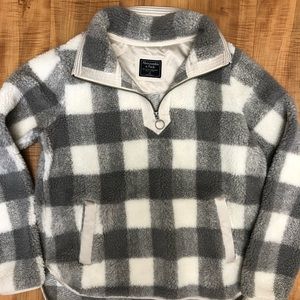 A&F Quarter Zip Sherpa